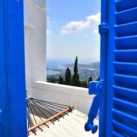 別荘 Traditional Cycladic House With View In Andros Lámira